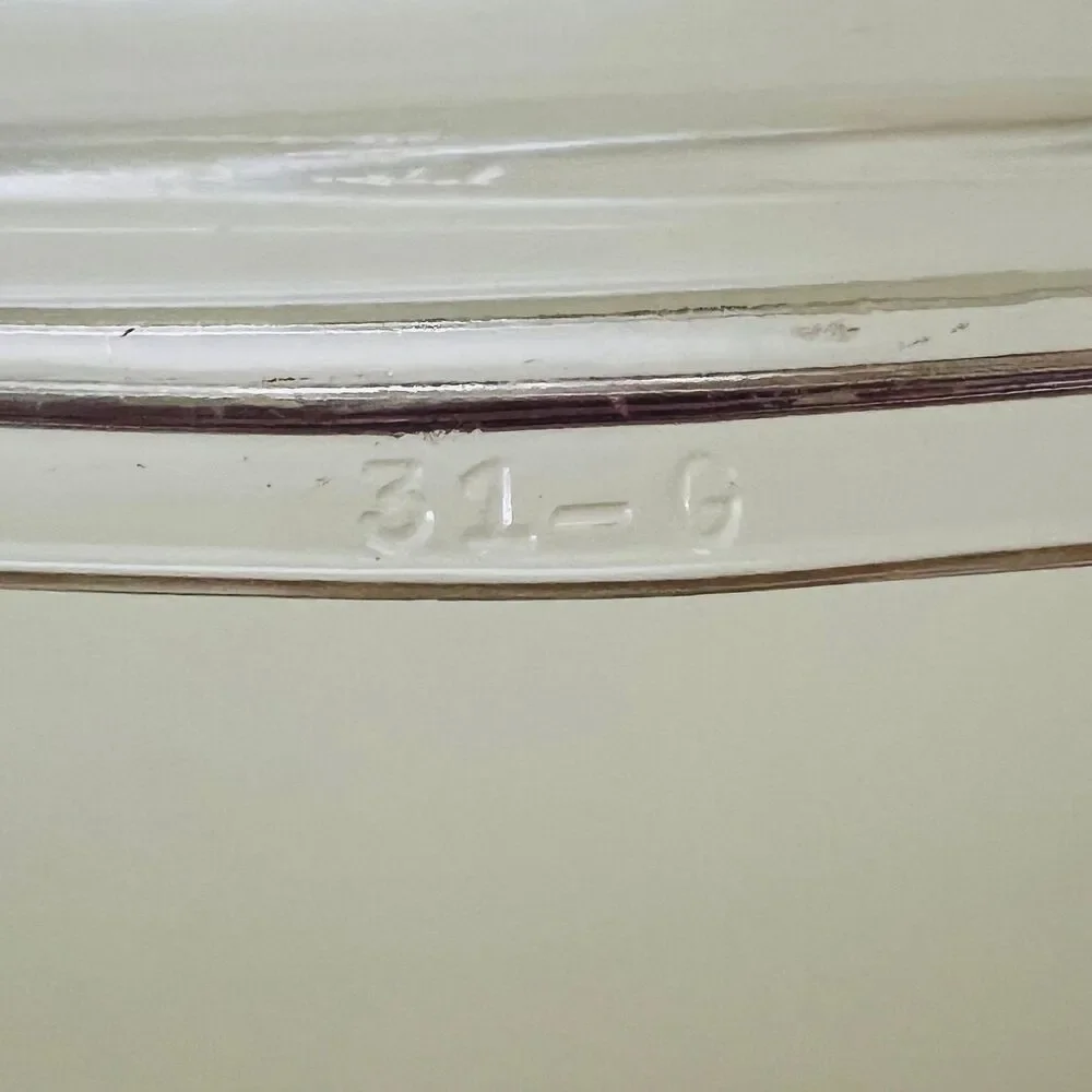 Pyrex shows light